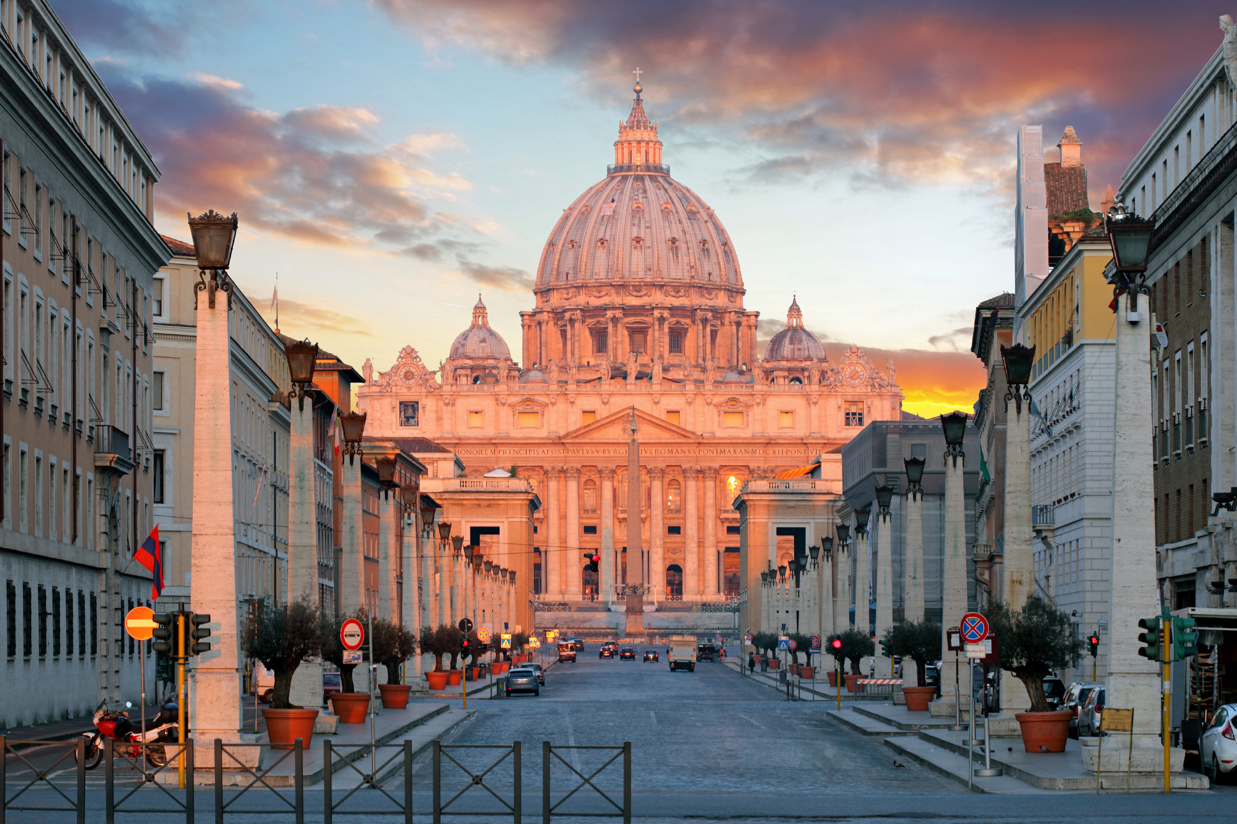 Ватикан страна или город. Италия Рим Ватикан. Рим и Ватикан. Рим центр города.